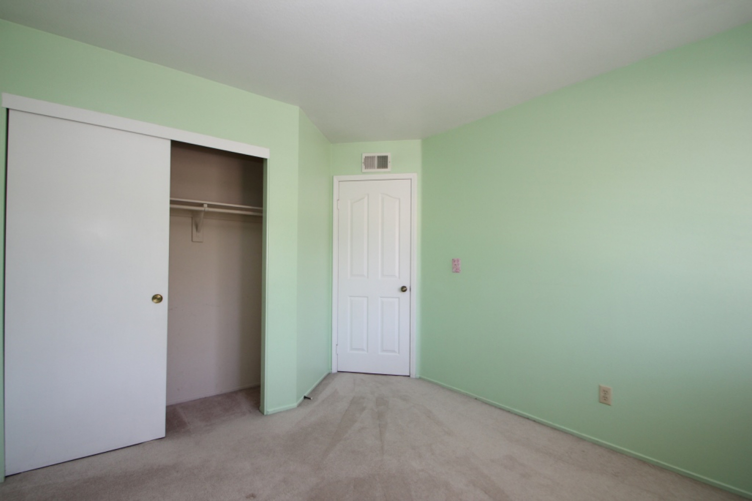 3912 Lost Springs Drive | Photo 19