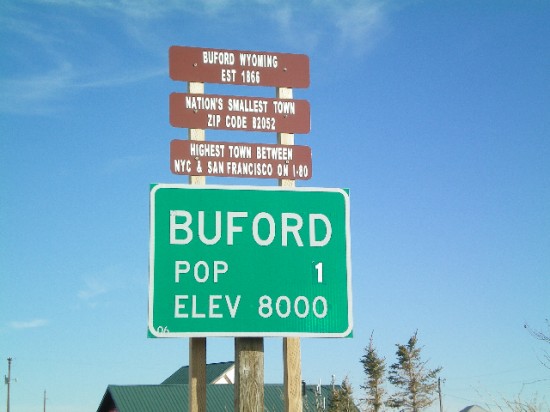 Vietnamese Man Buys Buford, Wyoming Town For $900k