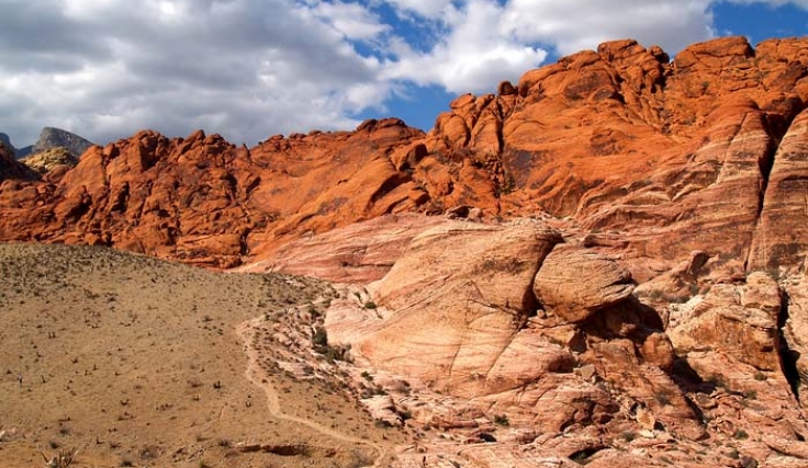 red rock canyon is one of the most popular outdoor activities in las vegas