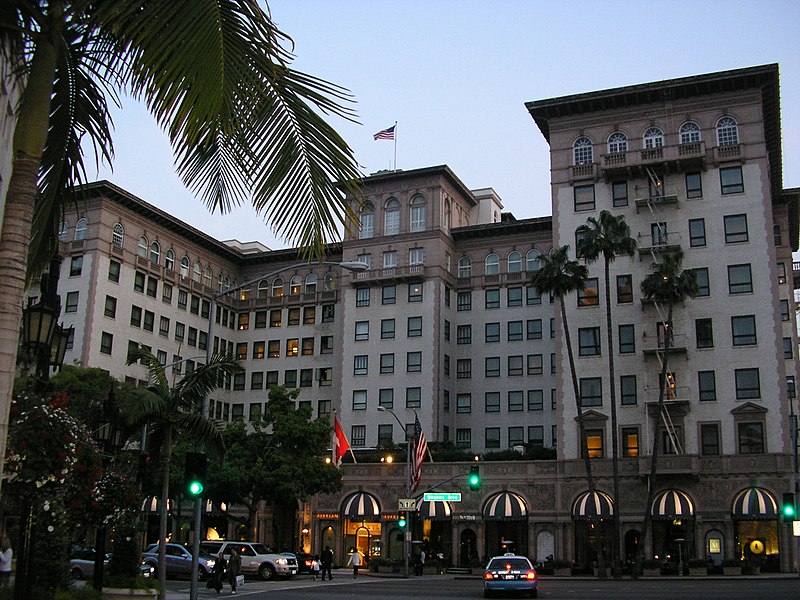 Beverly Wilshire Los Angeles hotel illustrates Beaux-Arts design