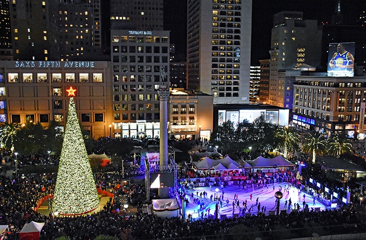 daring Angelenos can dust off their skates to enjoy one of the chilliest Christmas Events Los Angeles has to offer