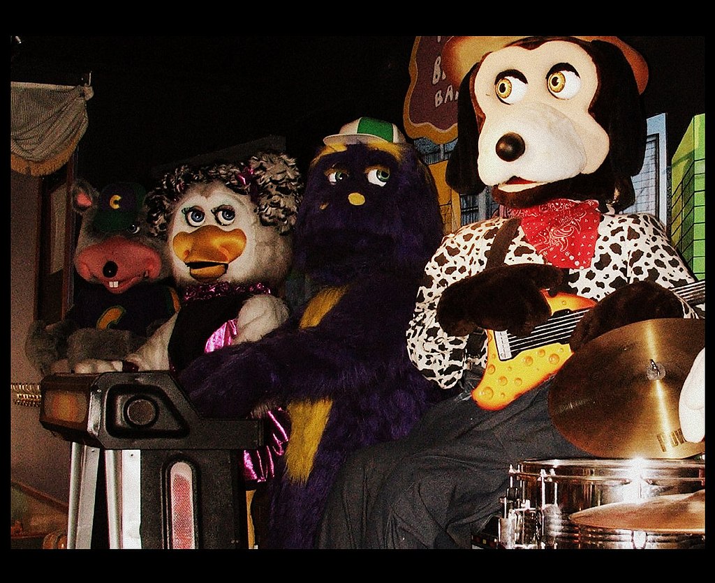 Munch's Make Believe Band of Chuck E. Cheese animatronic performers